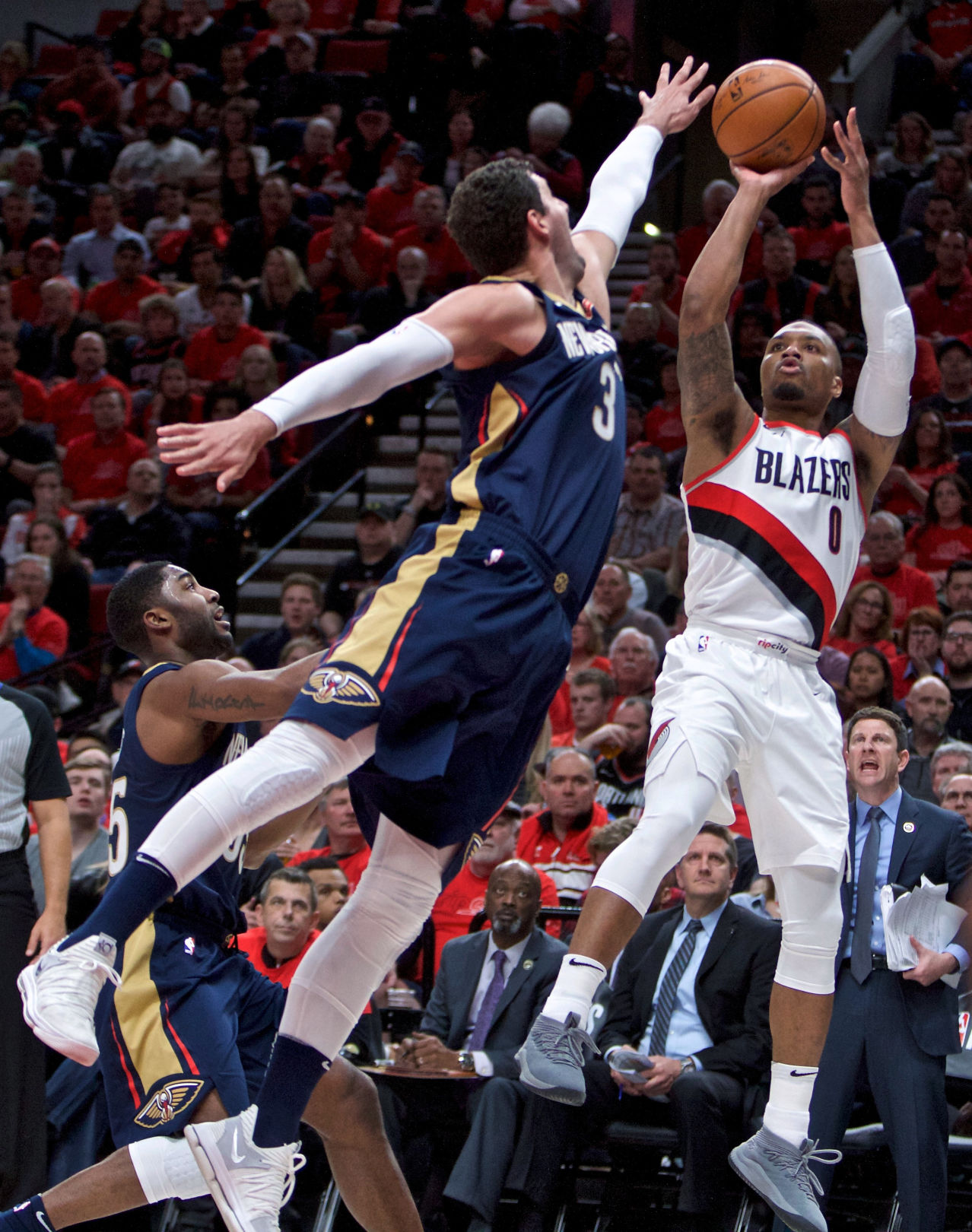 Pelicans Trail Blazers Basketball